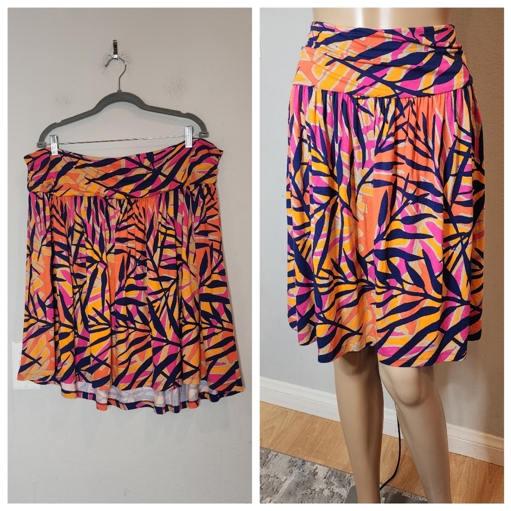 Lane Bryant Jersey knit tropical skirt. Women's size 18/20. 2X. Pink orange